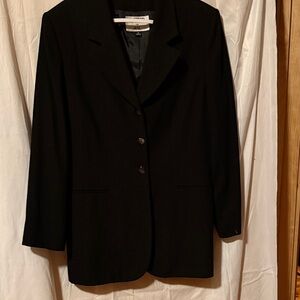 100- Kasper Classic Black Blazer